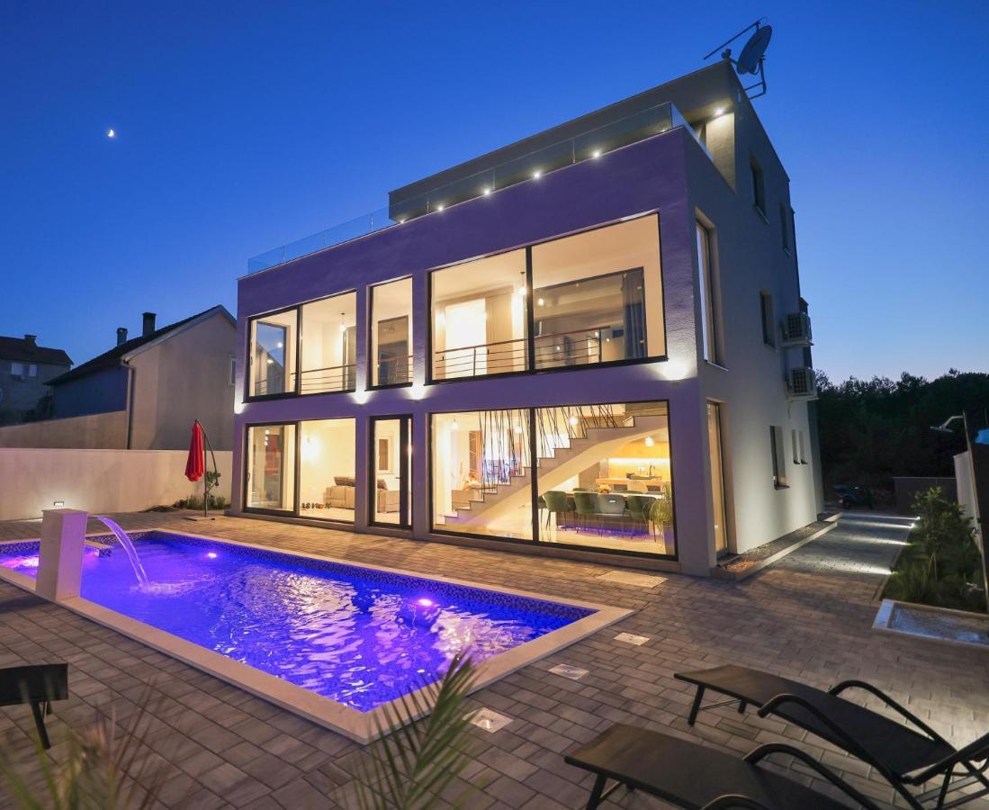 Rhapsody In Green - Luxury Villa In Zadar Crno 외부 사진