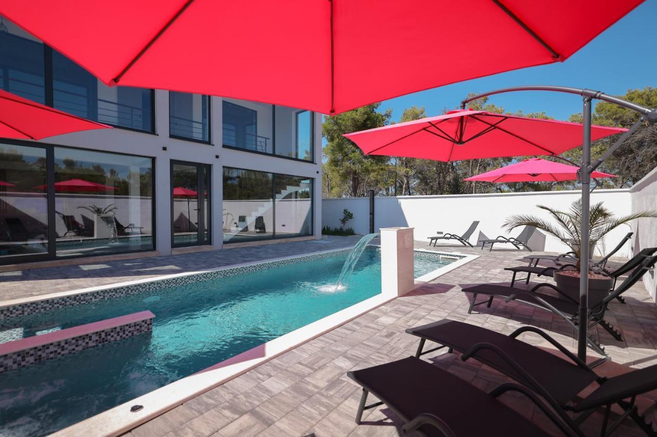 Rhapsody In Green - Luxury Villa In Zadar Crno 외부 사진