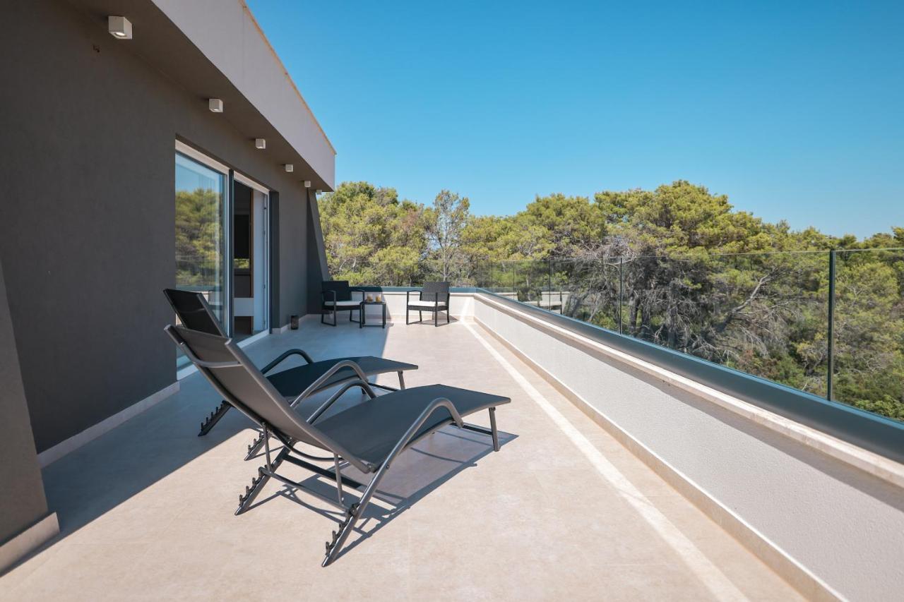 Rhapsody In Green - Luxury Villa In Zadar Crno 외부 사진