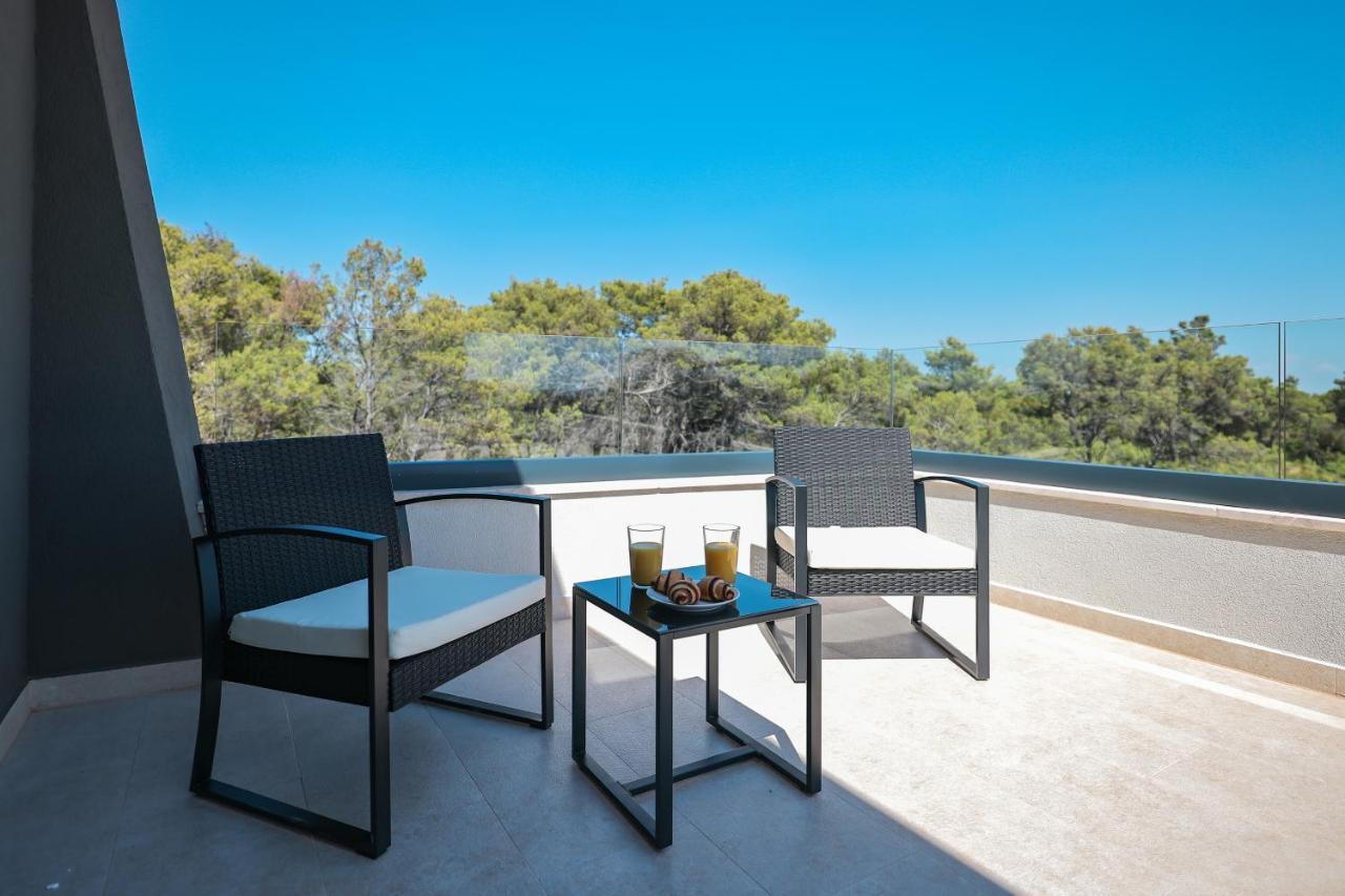 Rhapsody In Green - Luxury Villa In Zadar Crno 외부 사진