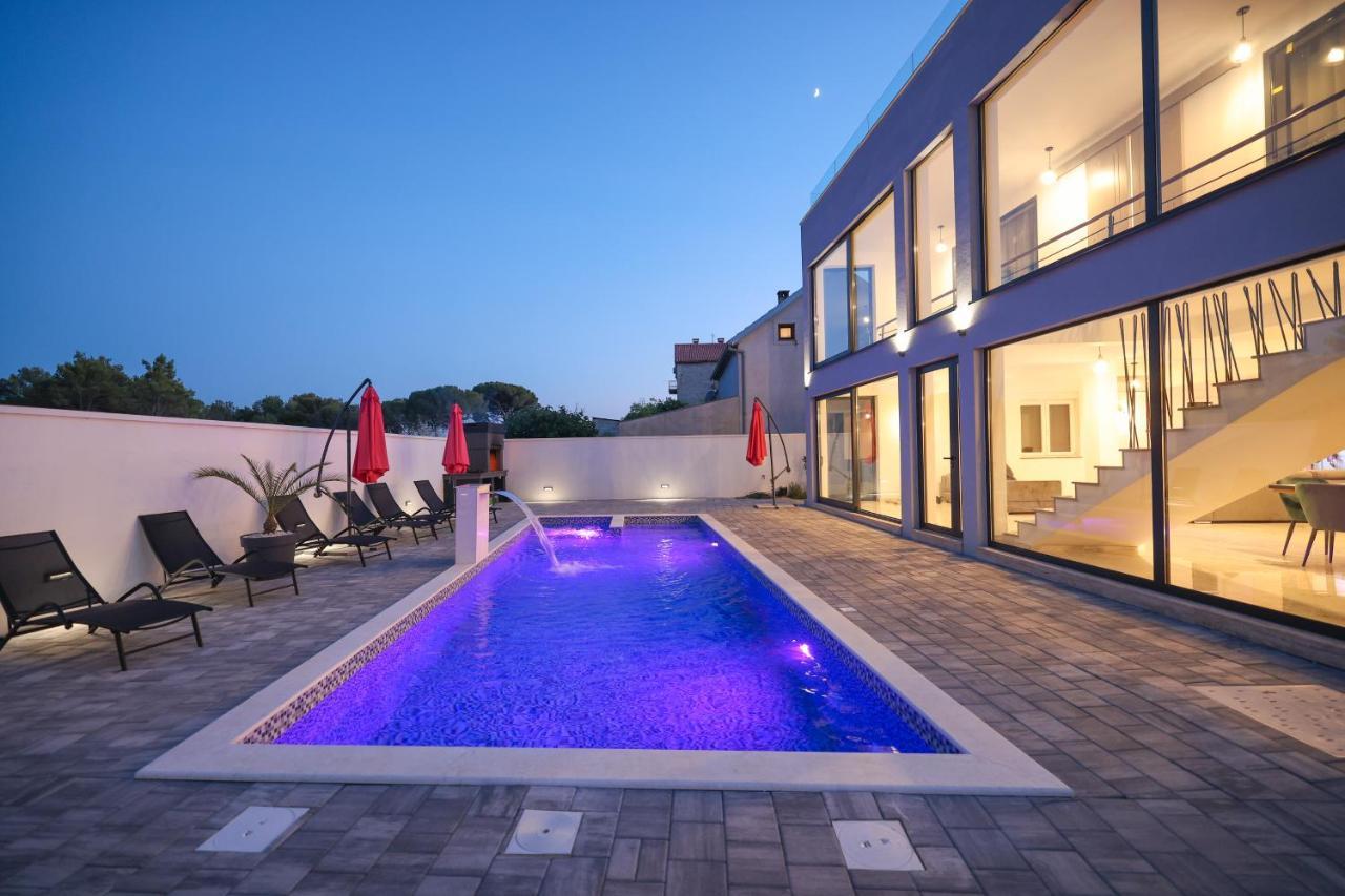 Rhapsody In Green - Luxury Villa In Zadar Crno 외부 사진